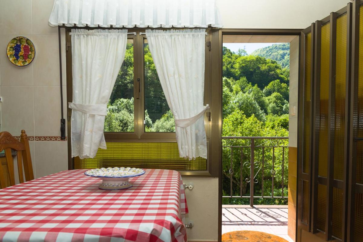 Apartamentos Rurales La Veiga La Riera  Екстер'єр фото